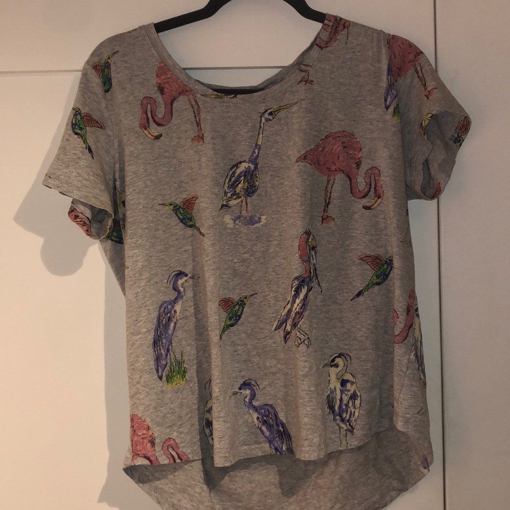 Grey tee
